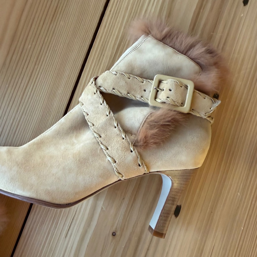 Vintage Y2K Antonio Melani Beige Suede and Fur Heeled Booties - Picture 5 of 9
